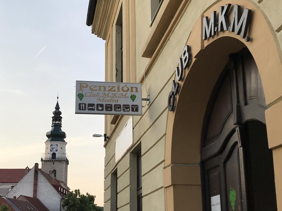 Club M.K.M. Modra酒店 外观 照片